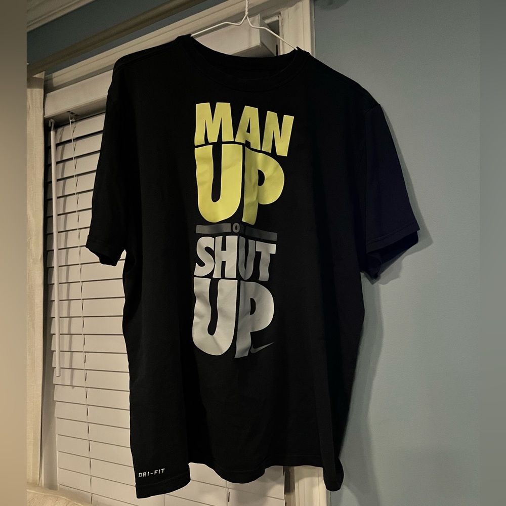 Nike Dri-Fit Men’s T-Shirt